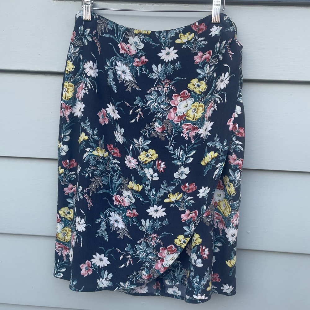 Loft Sarong Style Wrap Front Floral Skirt 10